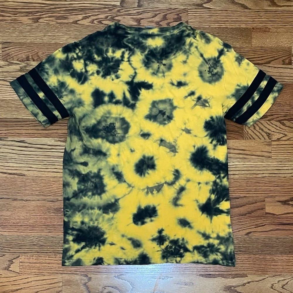 *SOLD* Westy Tie Dye Shirt